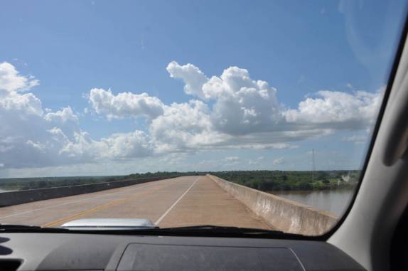 Ponte do Pirangi, sobre o rio Parnaíba, que liga o Piauí ao Maranhão